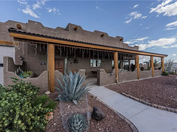 14068 S Ashurst Rd, Yucca, AZ 86438