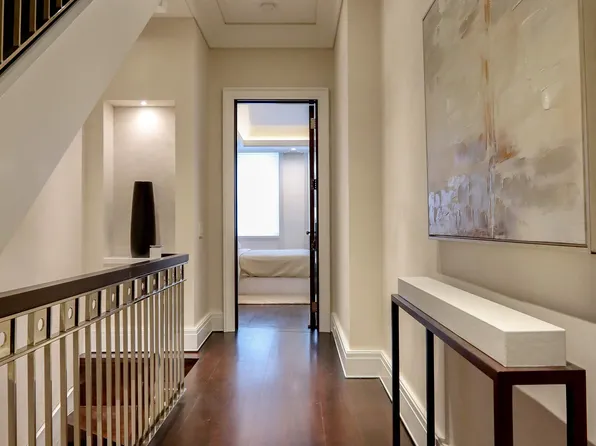 46 East 66th Street image 37 of 44