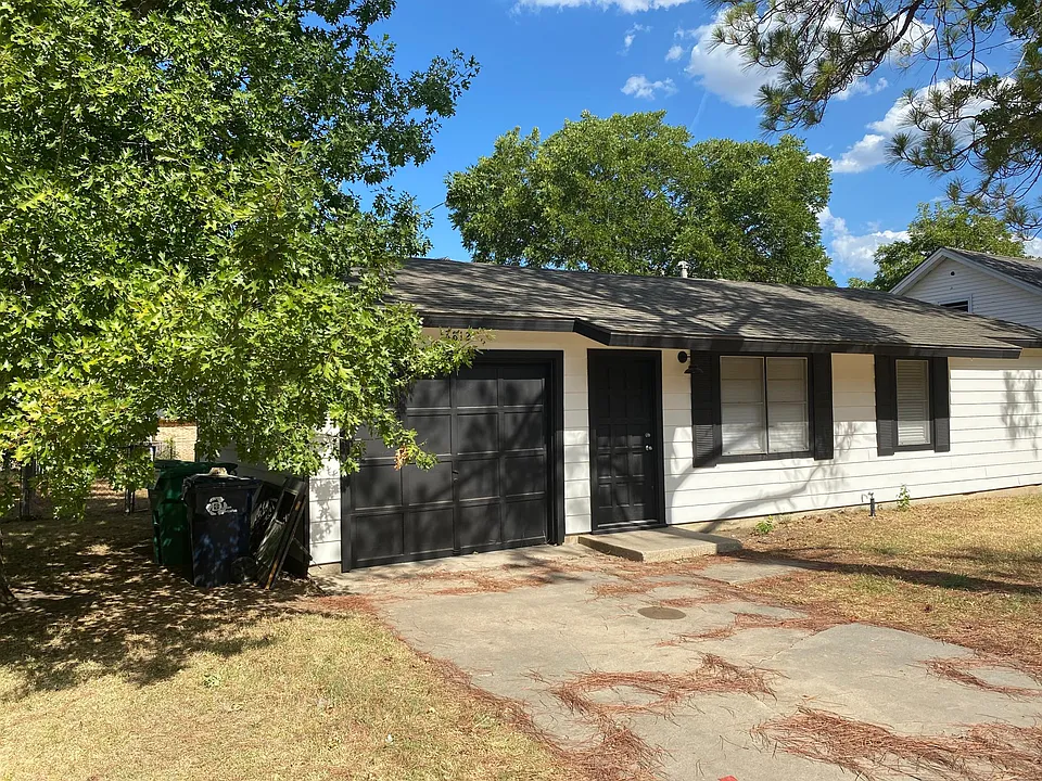 3812 Atlas Dr