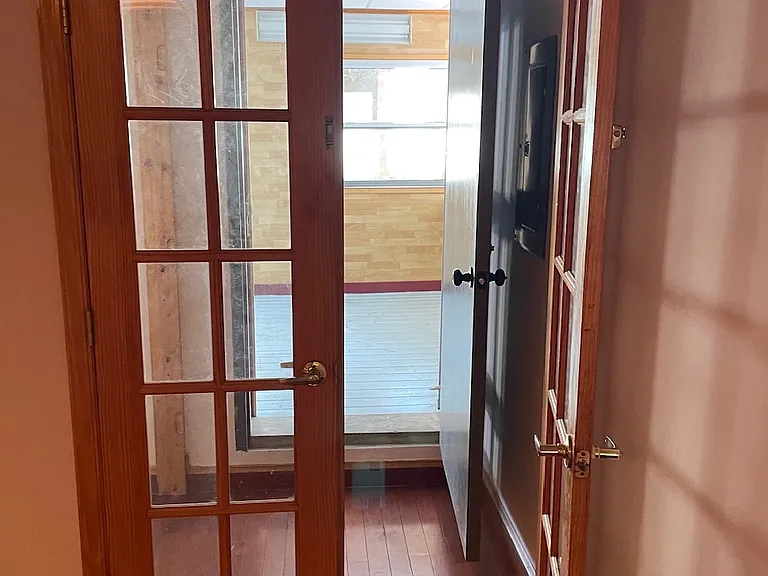 335 N 10th St #2-C — Photo 17