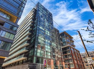 25 Oxley St #712, Toronto, ON M5V 2J5