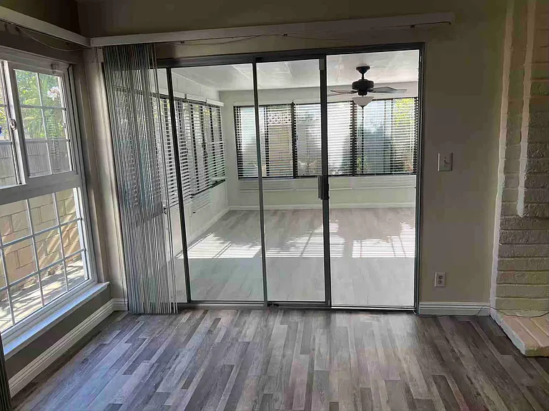 19107 Owen Way — Photo 9