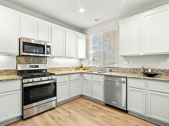 4th image of 37818 Mangrove Dr