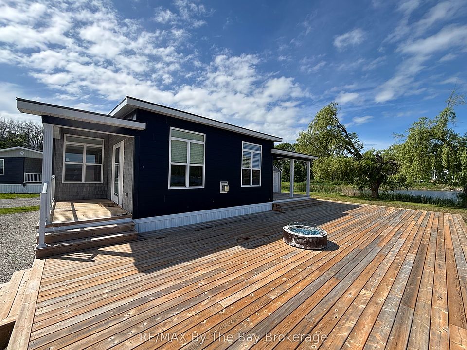 1st image of 3282 Ogdens Beach Rd #38