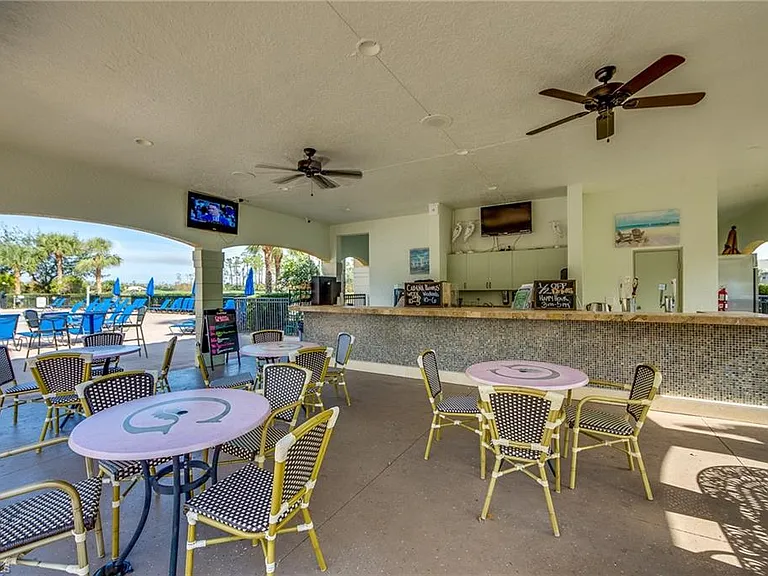 20151 Seagrove St #206 — Photo 44