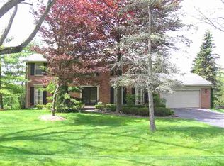 4823 Freer St, Rochester, MI 48306