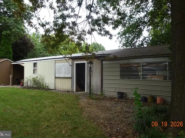 164 Gardner Dr, Shippensburg, PA 17257