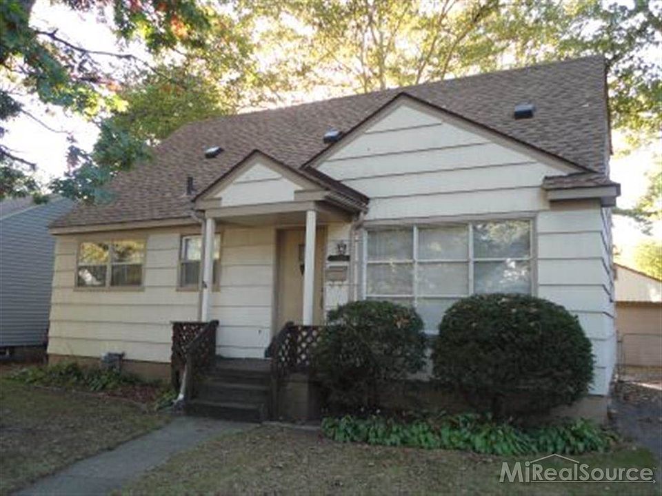 1st image of 23485 Manistee St