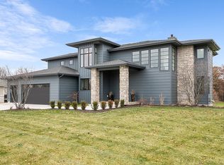 1748 Watermark Dr SE, Grand Rapids, MI