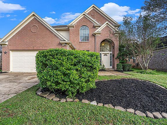 2nd image of 2927 Julie Ann Dr