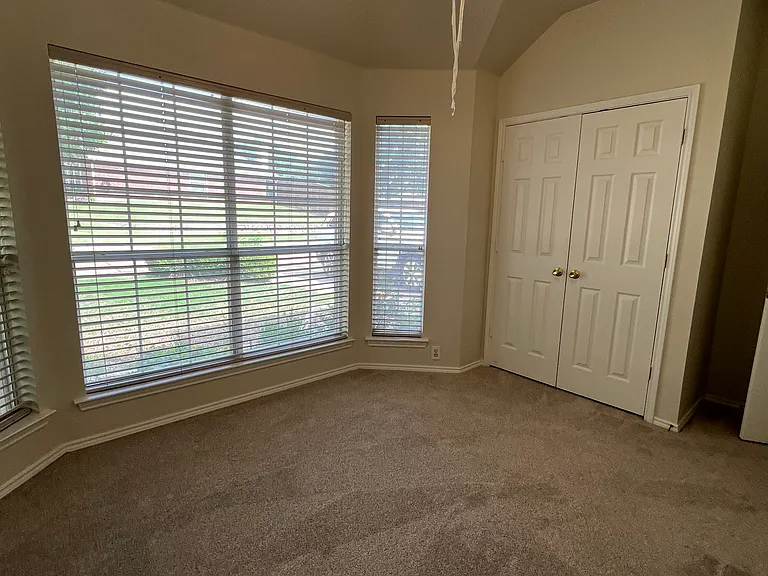 Front bedroom overlooking front yard