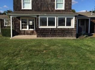 11 Fenway Rd, Westerly, RI 02891