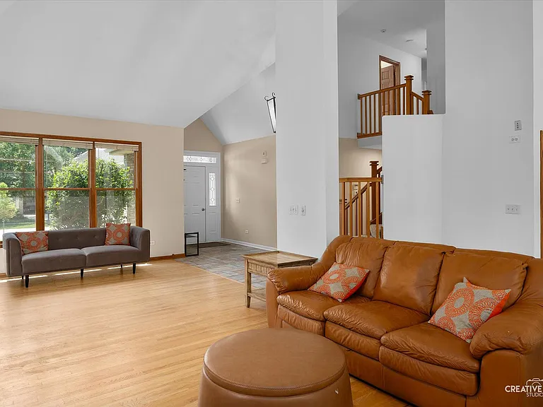 24456 Tufton St — Photo 5