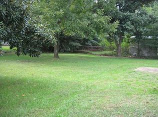 18 Crofton Dr, Greenville, SC 29605