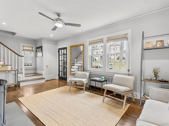 5th image of 35 Wildwood Road
