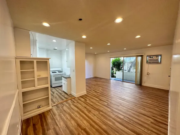 1000 Hancock Ave #4A, West Hollywood, CA 90069