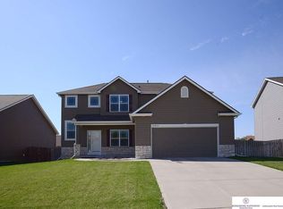 14901 Laurel Ave, Omaha, NE 68116