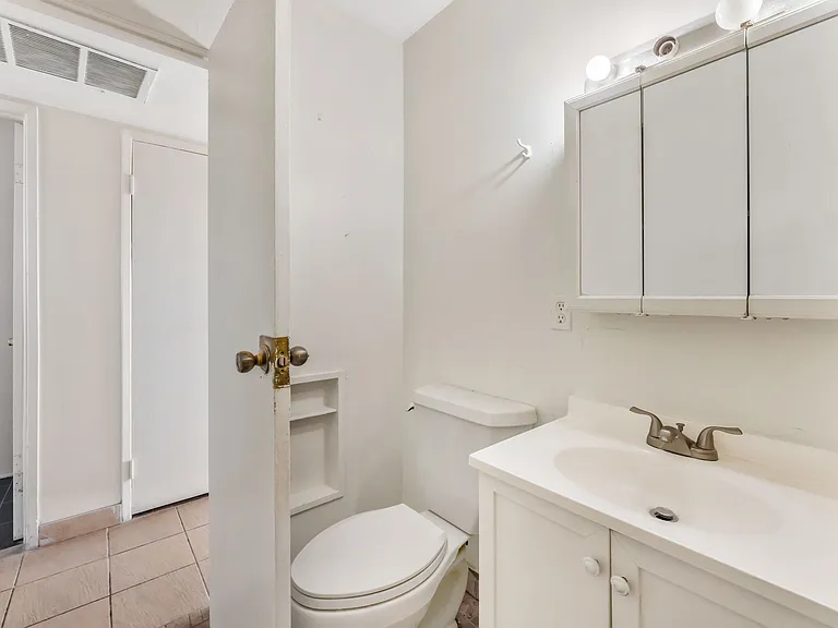 5104 Pebble Beach Blvd #A — Photo 23