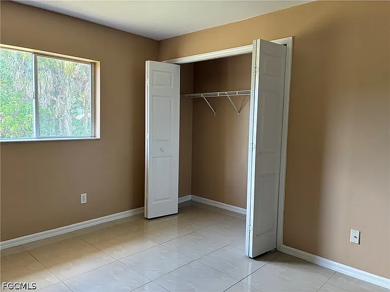 10741 Robinson St — Photo 12