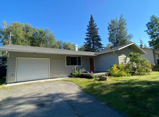 6971 Crawford St, Anchorage, AK 99502