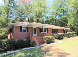 2961 Crestline Dr, Macon, GA