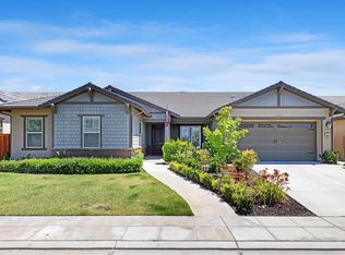 657 Crescent Ln, Madera, CA 93636