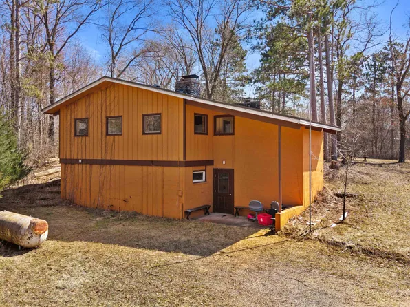 W4315 Brown Deer Ct, Redgranite, WI 54970