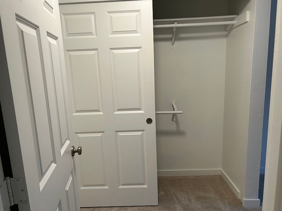 1st image of 28716 18th Ave S APT Y-202