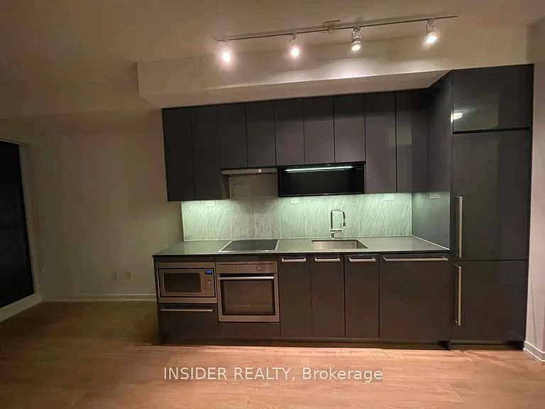 115 McMahon Dr #2209 — Photo 2