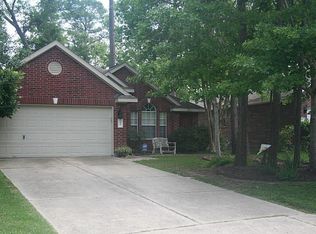 122 N Willow Point Cir, Spring, TX 77382