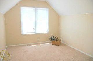 5th image of 22269 Albion Ave