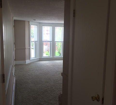 Passage way from kitchen to Living Room