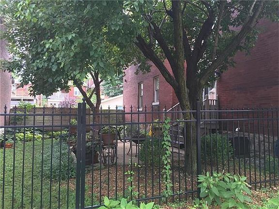 3rd image of 4158 Flad Ave