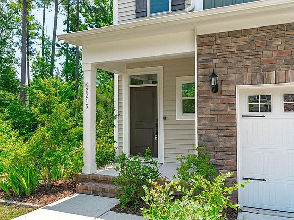 3rd image of 2215 Magnolia Tree Ln