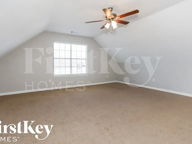 4922 Noel Mission Dr — Photo 10