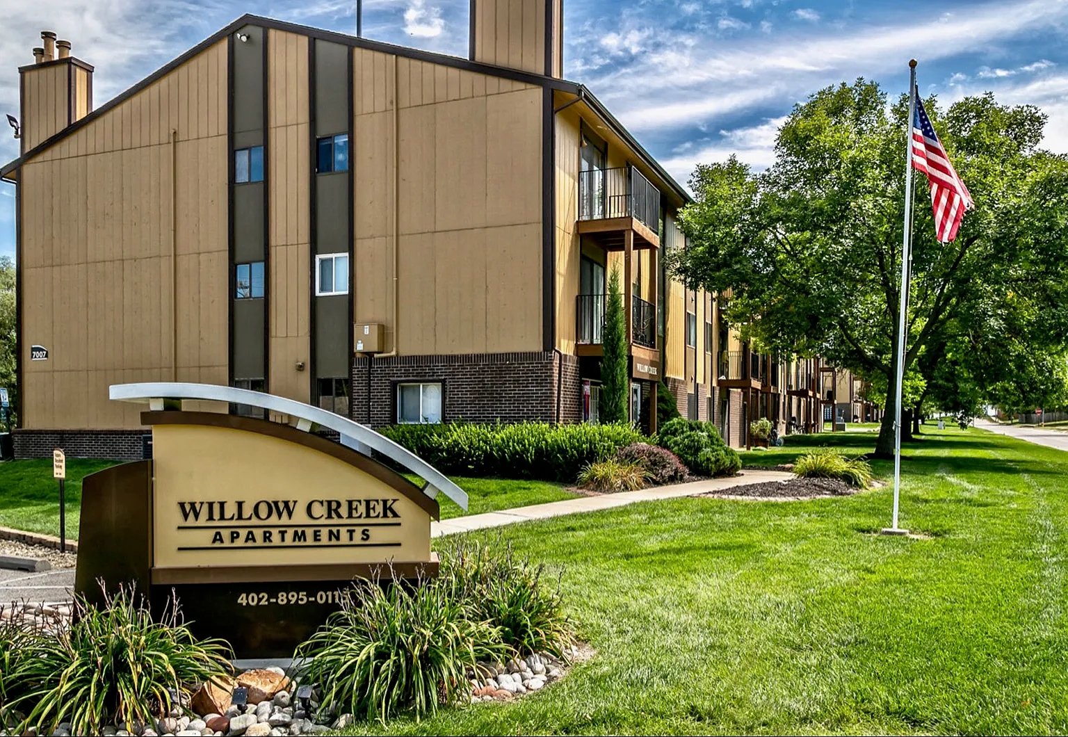 Willow Creek — Photo 1