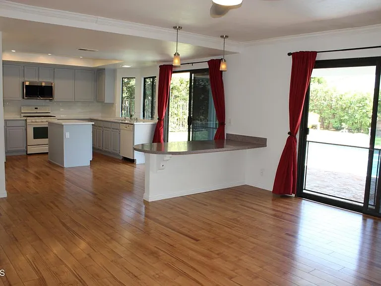 14062 Atwood Ct — Photo 7