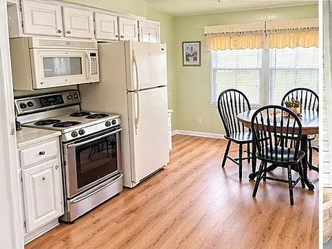 5408 Powhattan Street — Photo 3