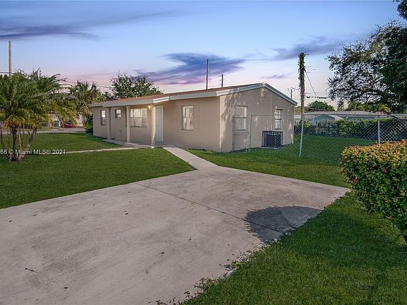 2nd image of 16245 NW 28th Ct