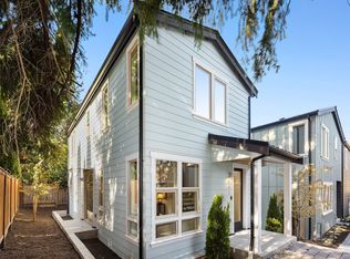 637 18th Ave W, Kirkland, WA 98033