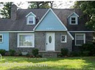 1601 W Sugar Creek Rd, Charlotte, NC 28269