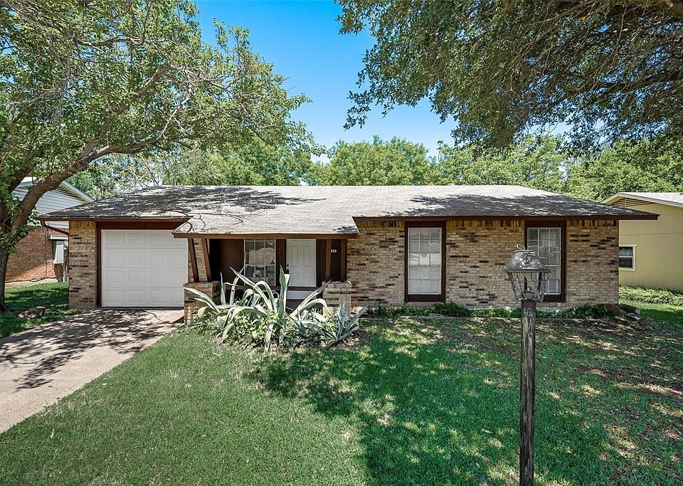 1st image of 343 Linkmeadow Dr