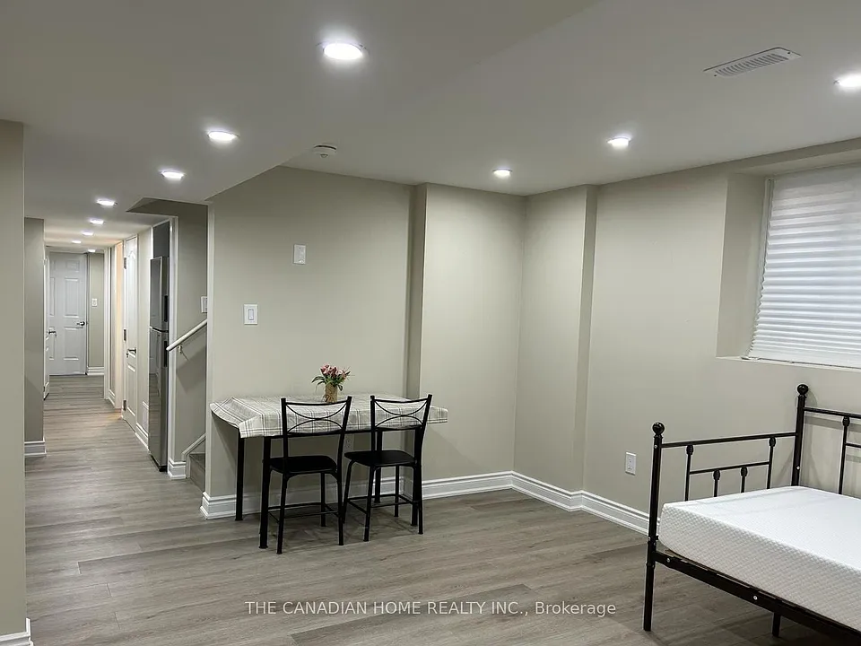 12 Kilmarnock Cres #BASEMENT