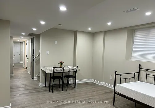 12 Kilmarnock Cres #BASEMENT Photo 1
