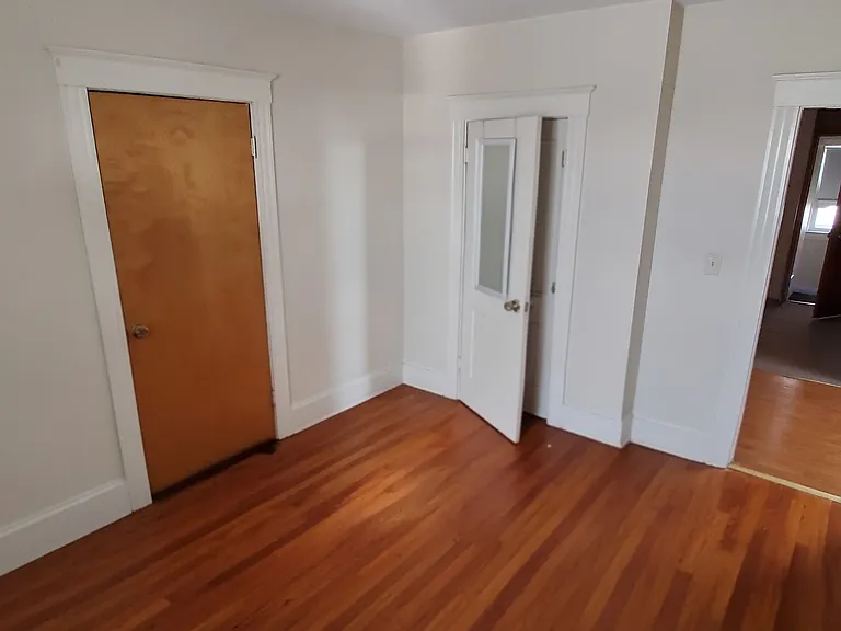 184 Gladstone St #3 — Photo 7