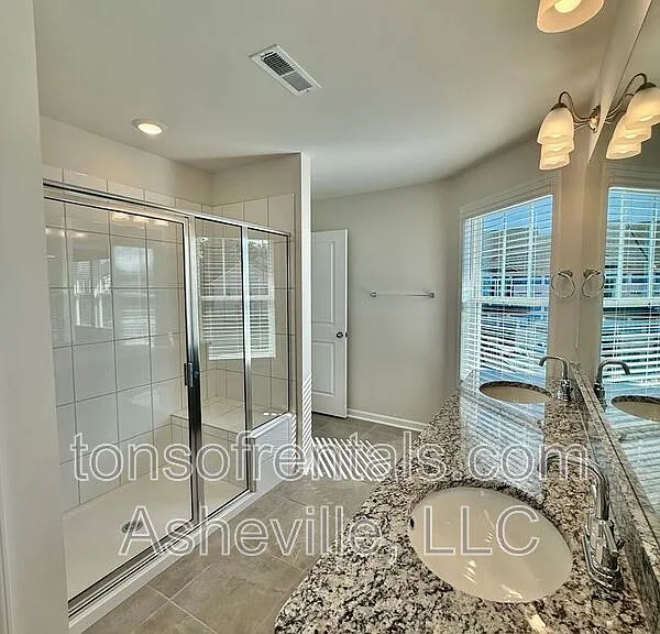 216 Valley Breeze Rd — Photo 20