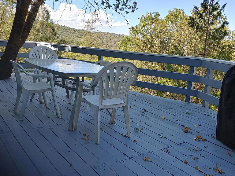 Sequoia Dr — Photo 20