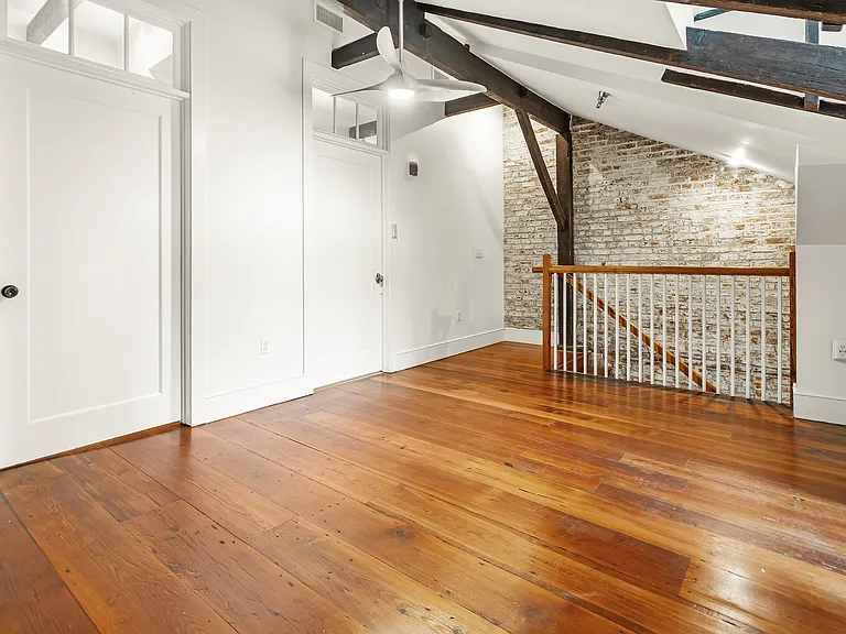 513 Conti St #3D — Photo 8