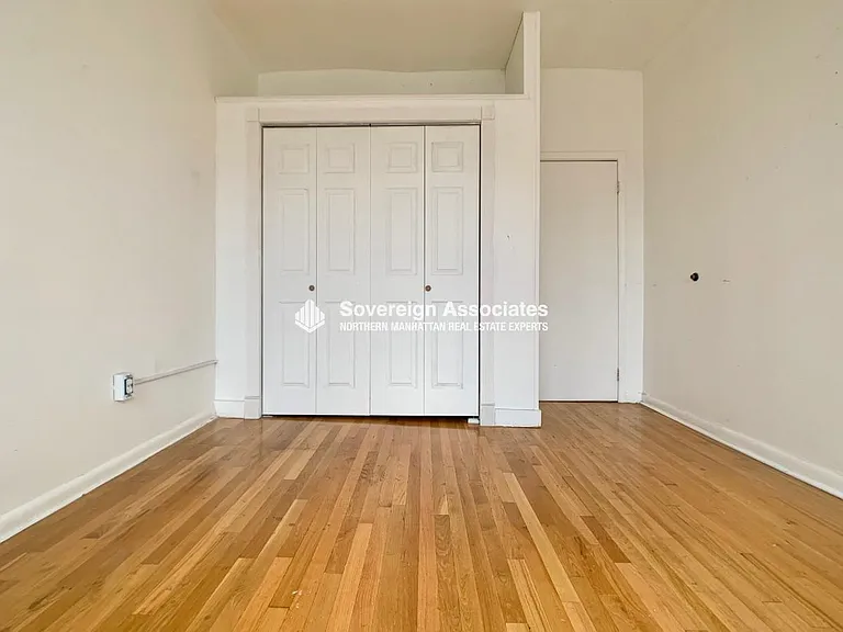 201 W 105th St #35 — Photo 7