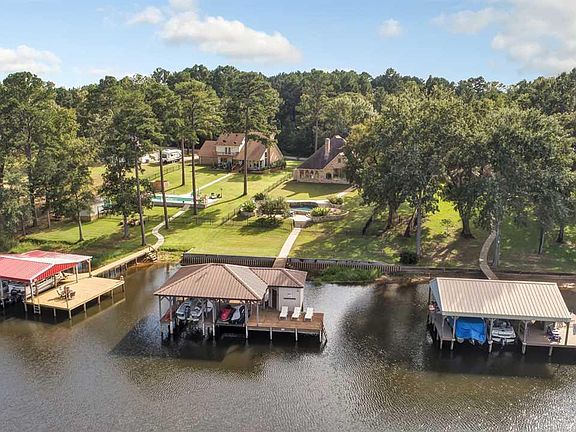 5th image of 17884 Fishermans Dr